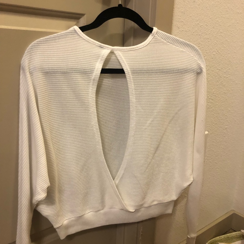 Top - Picture 2 of 2